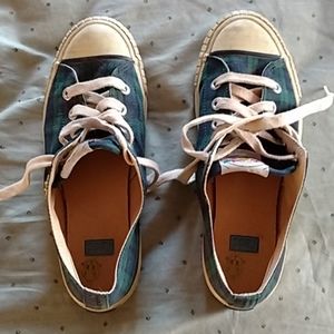 Looney toons sneakers